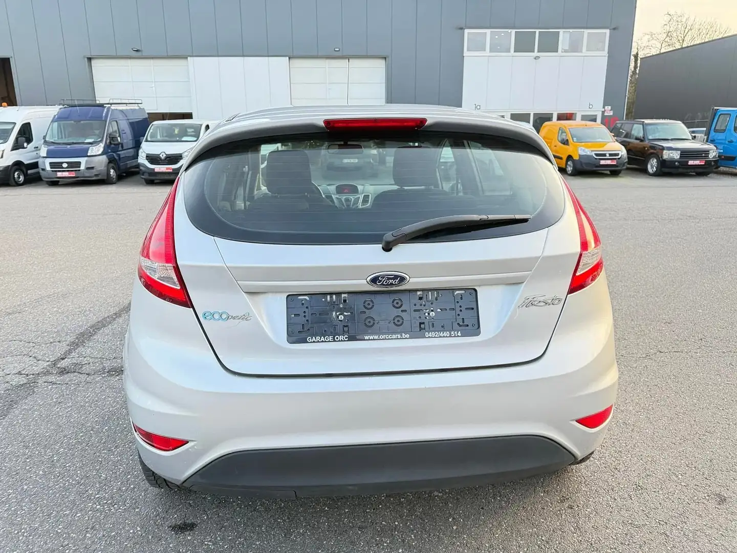 Ford Fiesta 1.6 TDCi Airco met GARNTIE € 3750 Grau - 2