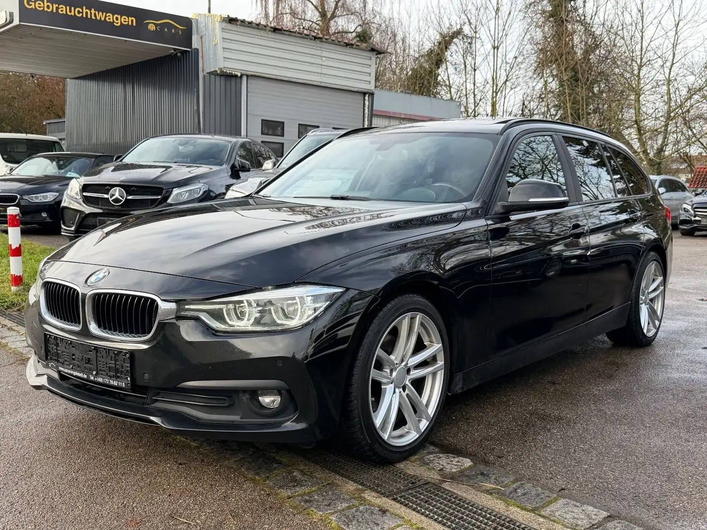 BMW 320 d Panorama Navi Tempomat 1.Hand Scheckheft Schwarz - 1