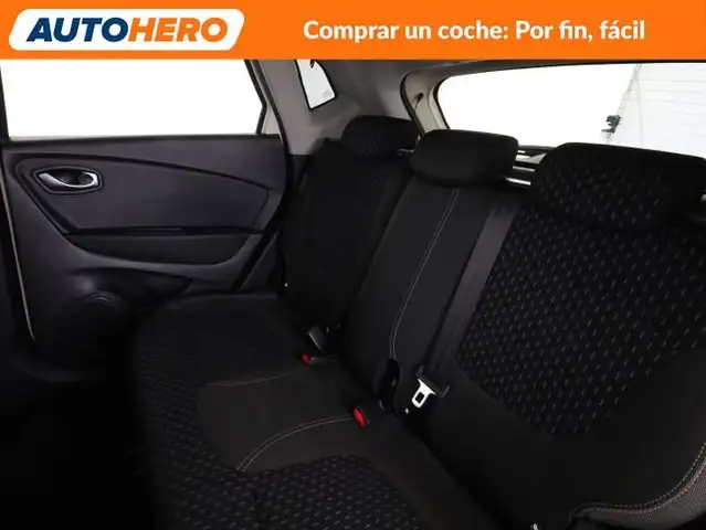 Renault Captur view 15