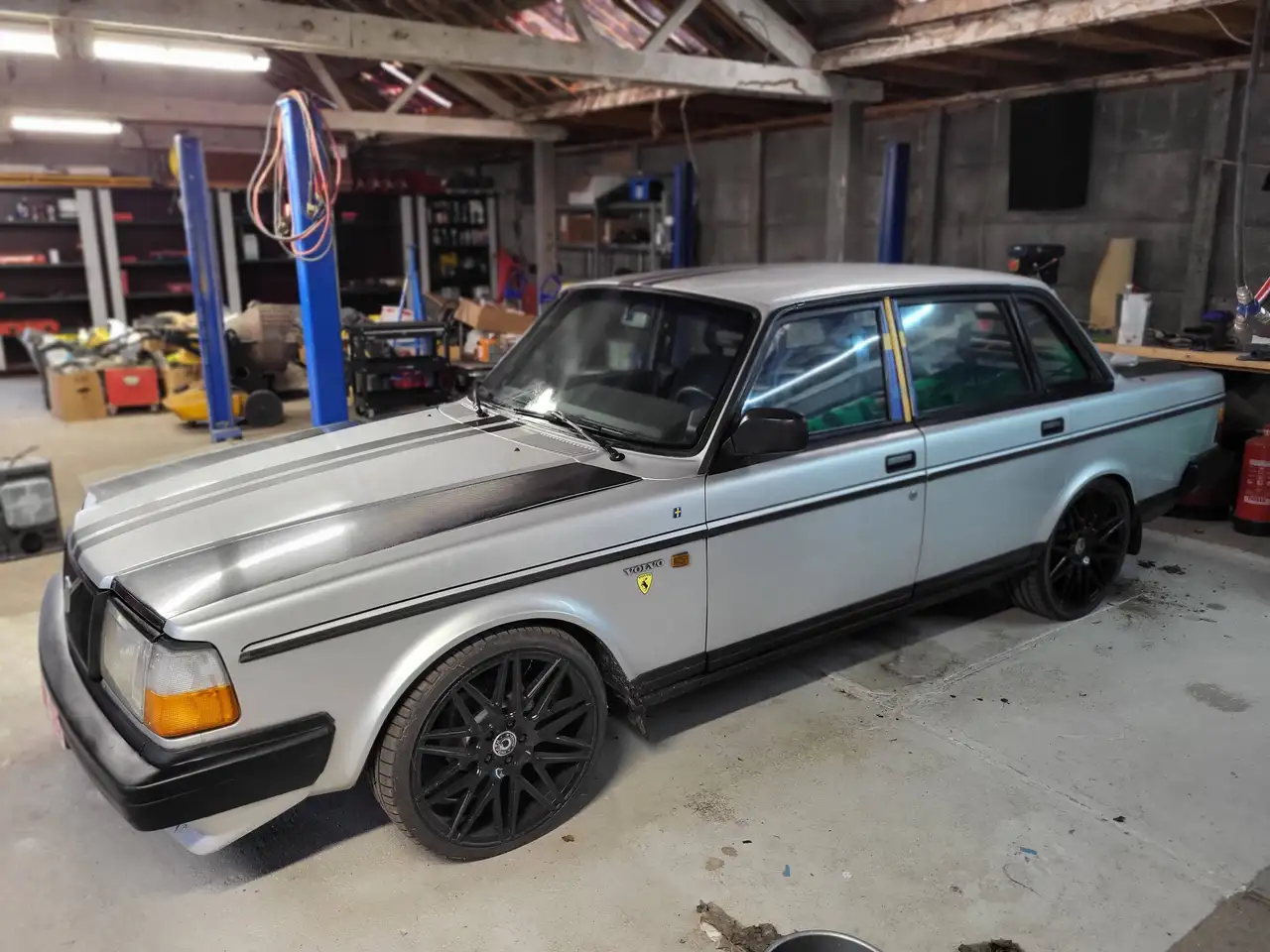 Volvo 240 Zilver, foto 4