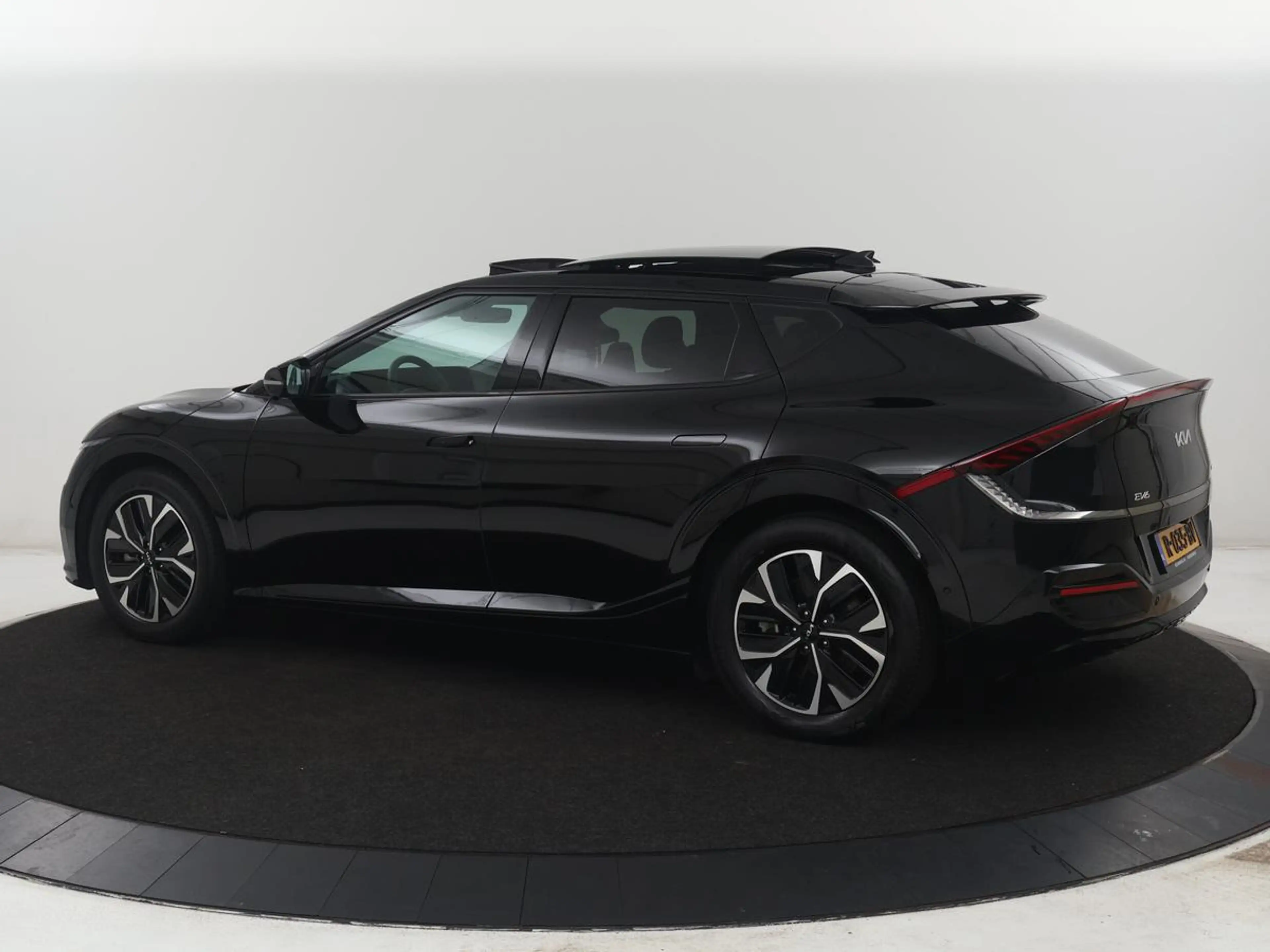 Kia EV6 GT-Line 77.4 kWh | SOH 93,5% | Panoramadak | Stuur — photo 2