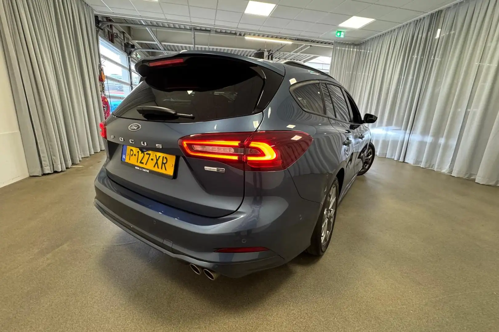 Ford Focus Wagon 1.0 EcoBoost Hybrid 125pk ST-Line Style | Na Blauw - 2