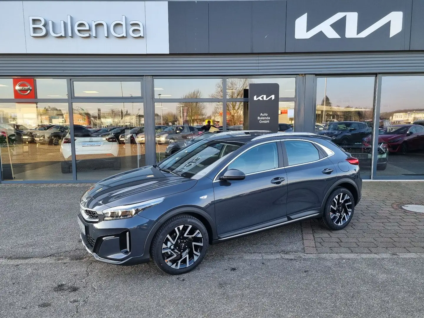 Kia XCeed 1.5 T-GDI 140 PS DCT Vision Grau - 1