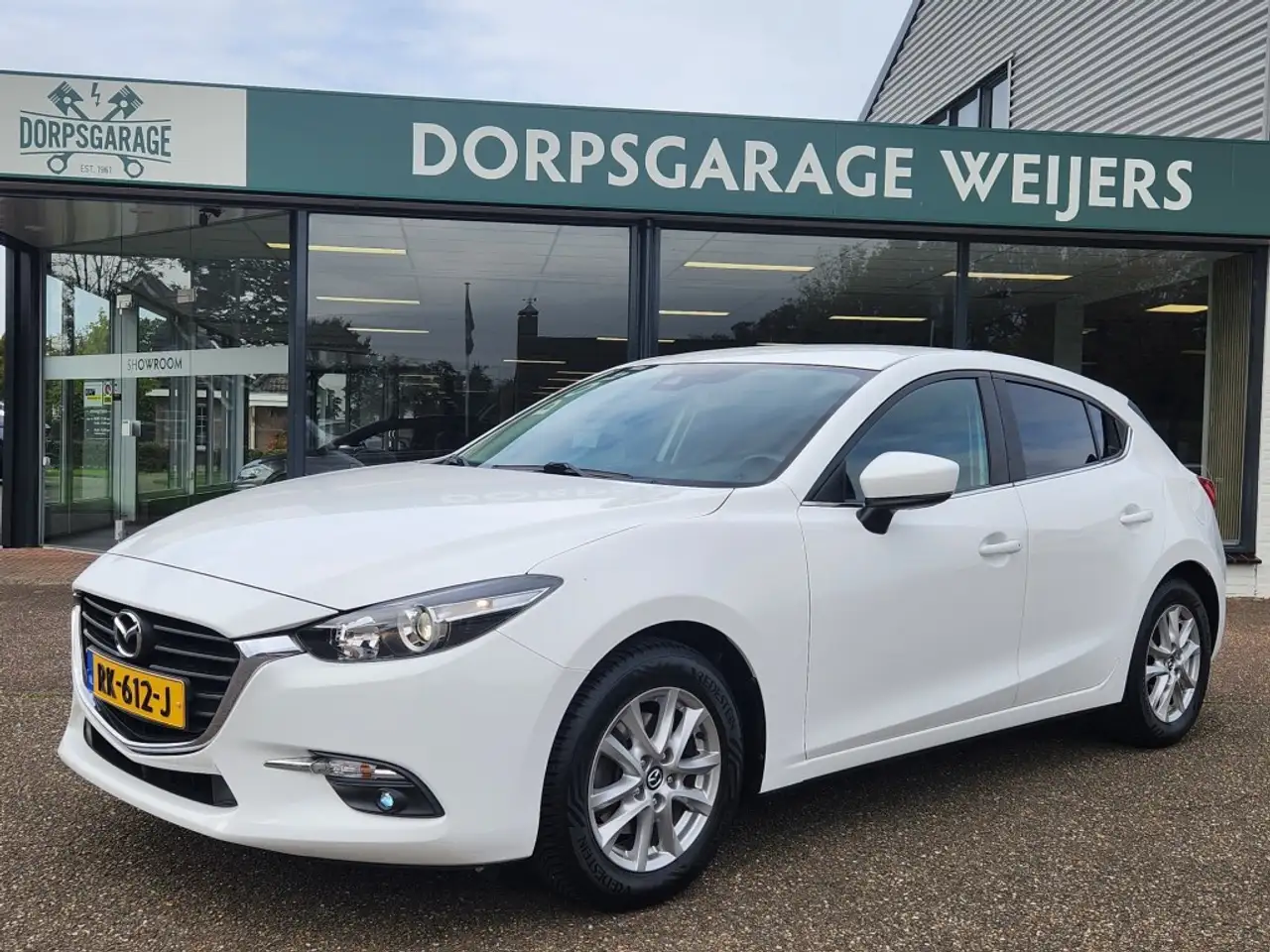Mazda 3