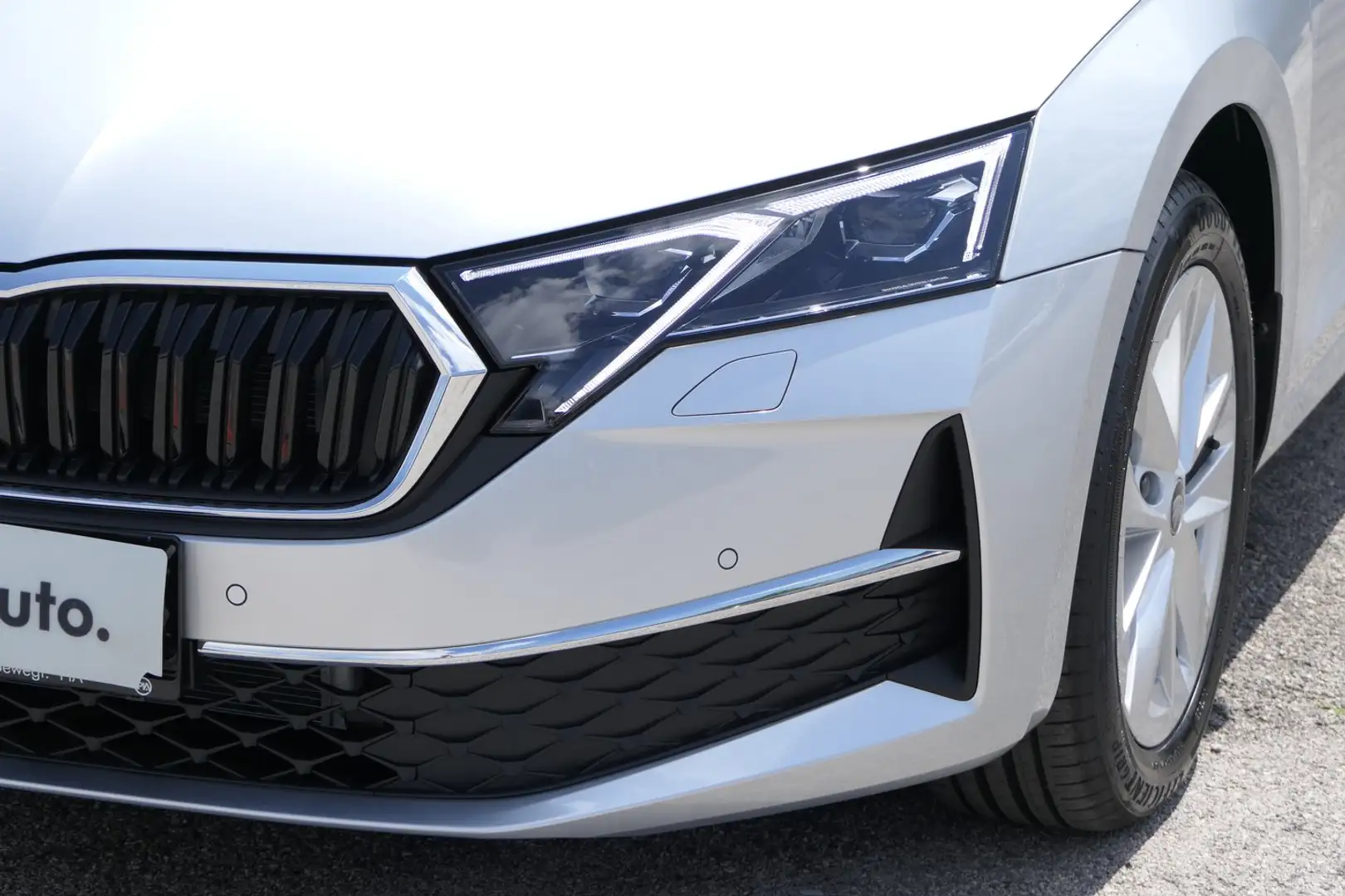Skoda Octavia Selection TDI DSG Argent - 2
