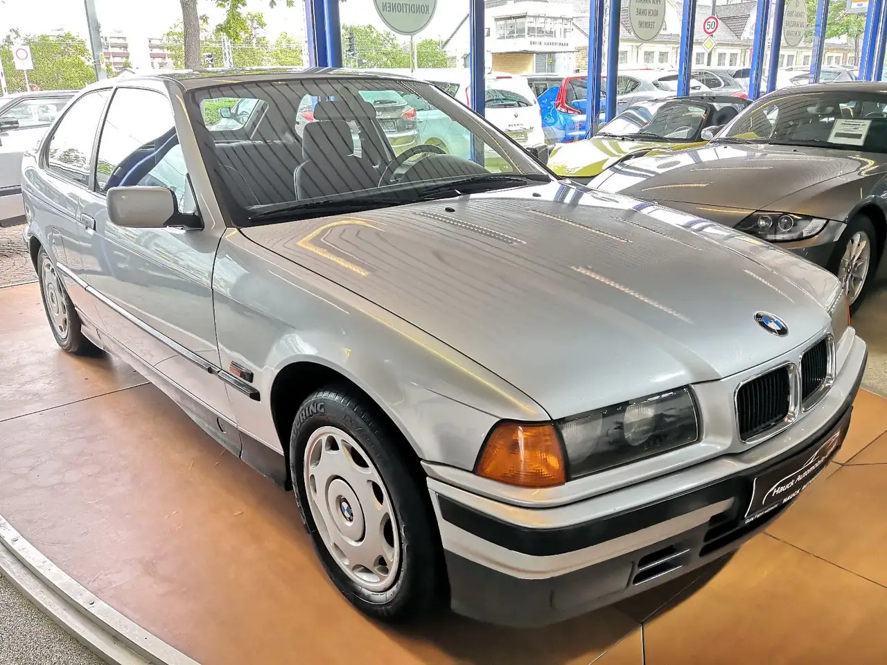 BMW 316 i Compact/78Tkm/Klima/2. Hand/Autom/PDC/, foto 7