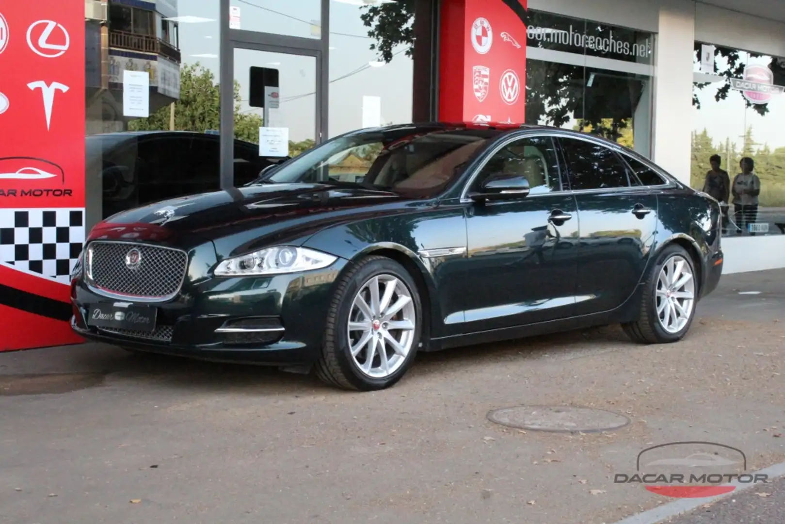Jaguar XJ 3.0D SWB Premium Luxury Aut. Grün - 2
