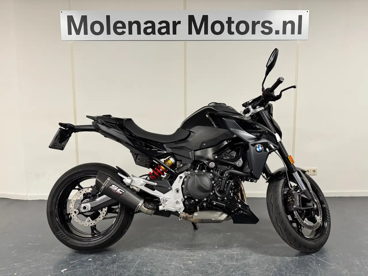 BMW F 900 R