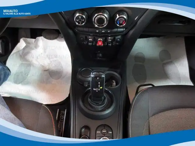 Mini Countryman view 7