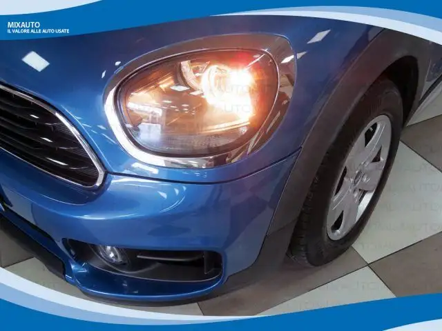 Mini Countryman view 12