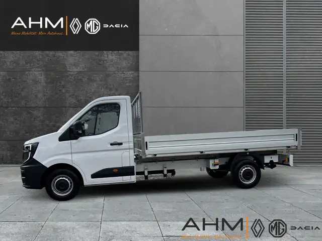 Renault Master view 5