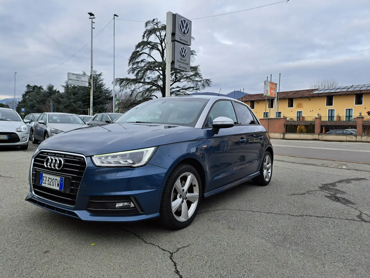 Audi A1 A1 Sportback 1.4 tfsi Metal 150cv s-tronic Blu/Azzurro - 1