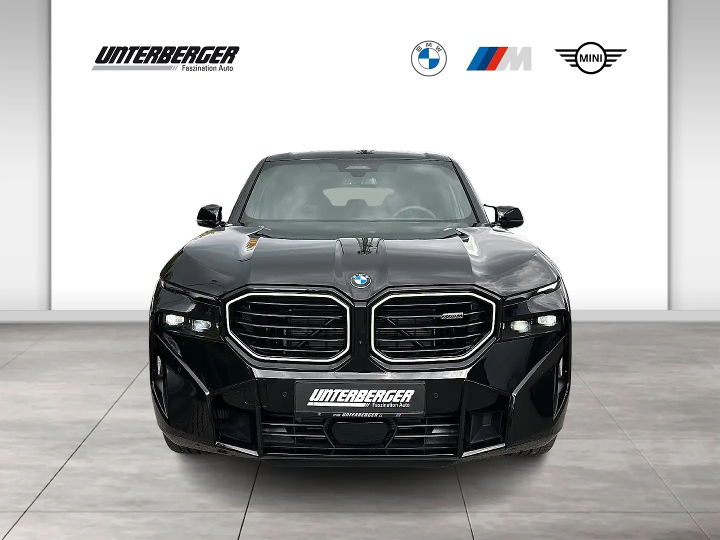 BMW XM B&W Surround // Anhängerkupplung Schwarz - 2
