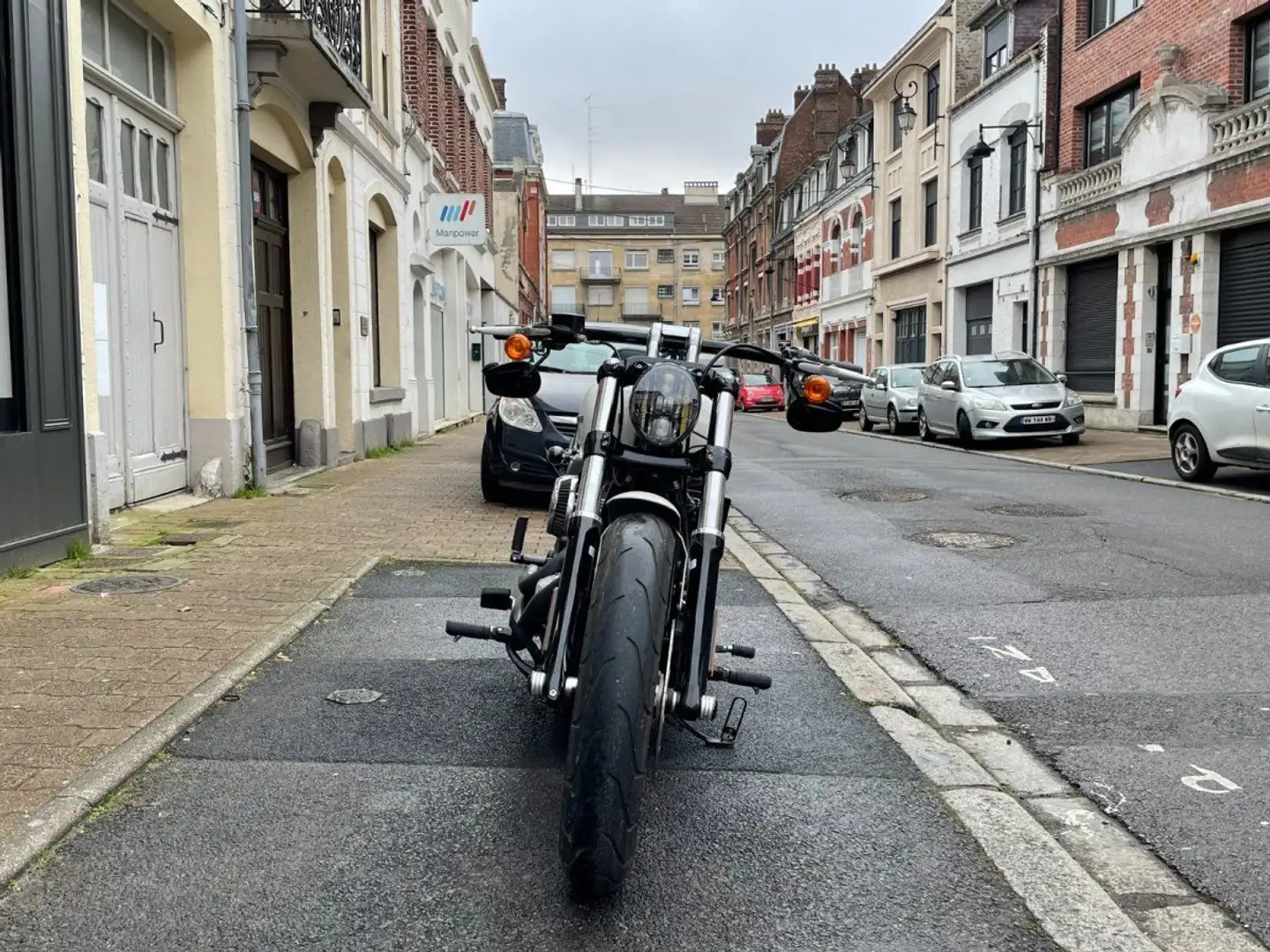 Harley-Davidson Breakout 1868 / STAGE 1 / SISSY BAR / ECHAPPEMENT VANCE HIN Blanc - 2