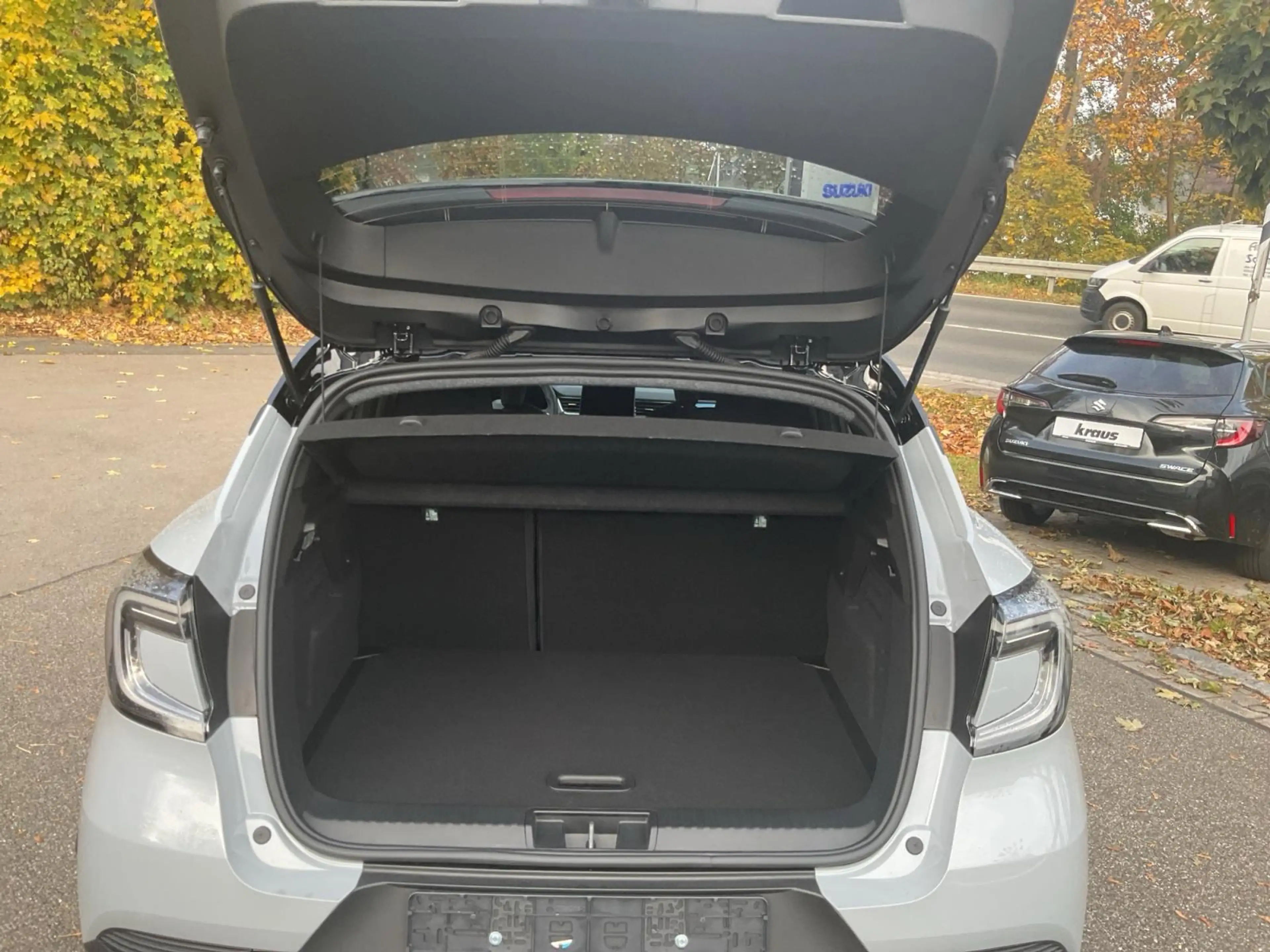 Renault Captur Esprit Alpine Full Hybrid E-Tech 160 AKTION* — photo 13