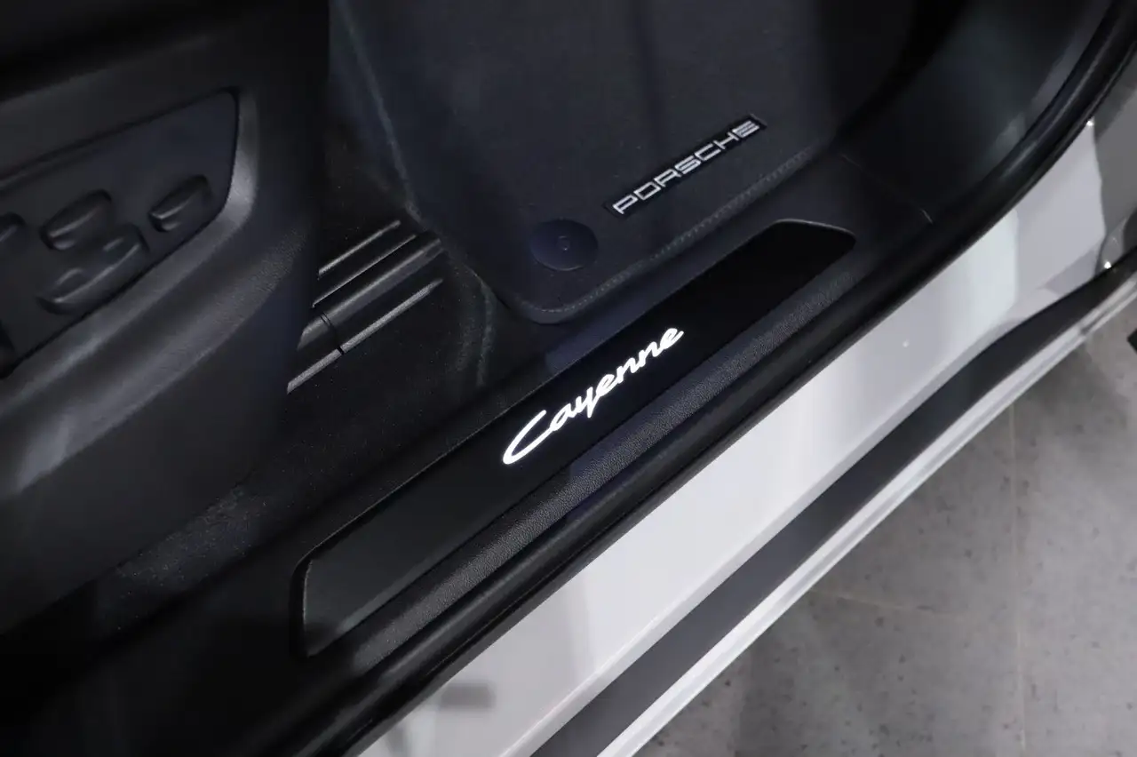 Porsche Cayenne E-Hybrid Coupe Black Ed.*EXPORT*NETTO, миниатюра 9