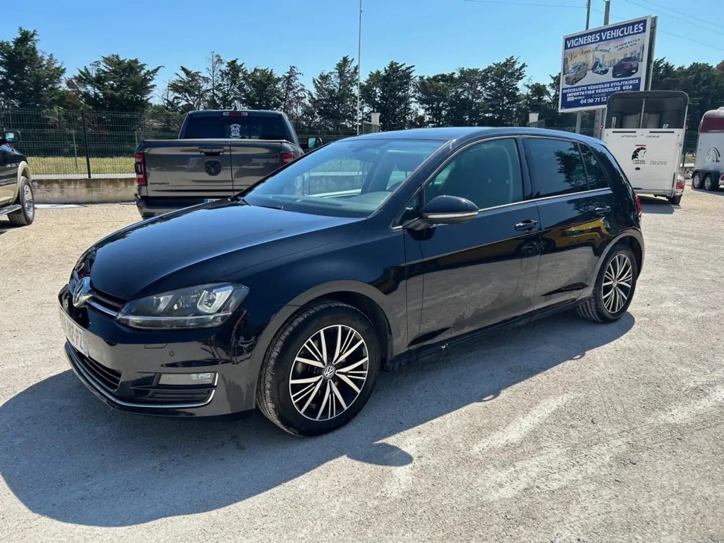 Volkswagen Golf 1l4 TSI 125 ALL STAR Schwarz - 1