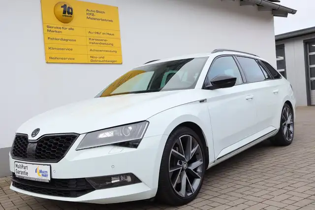 Skoda Superb Combi Sportline AHK/Mirror-Link/Xenon...