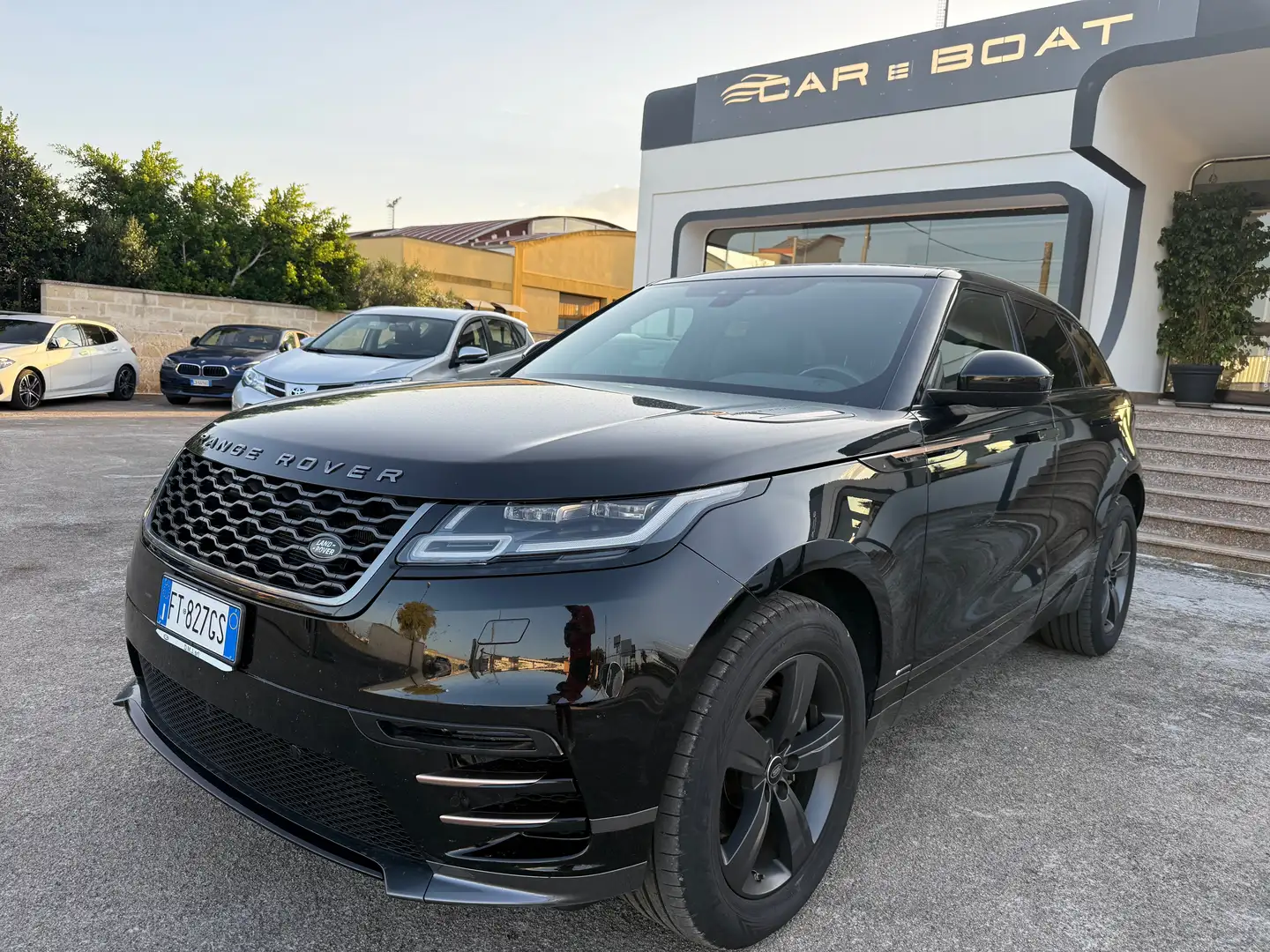 Land Rover Range Rover Velar Range Rover Velar 2017 2.0d i4 S 240cv auto my19 Noir - 1