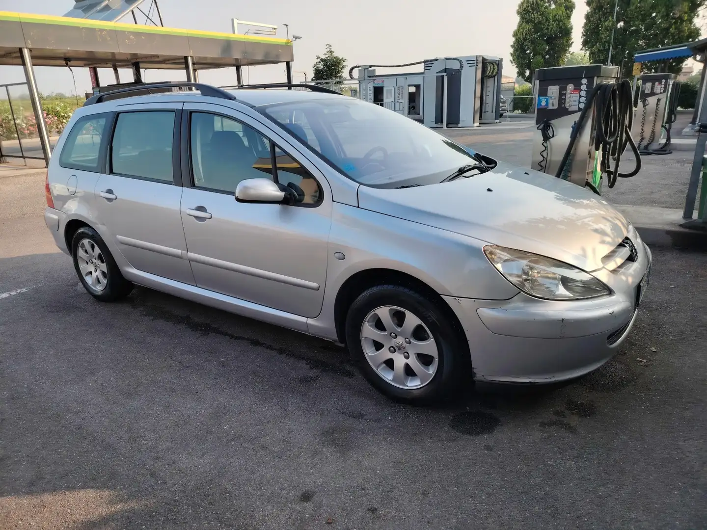 Peugeot 307 SW 1.6 16v XT - 1