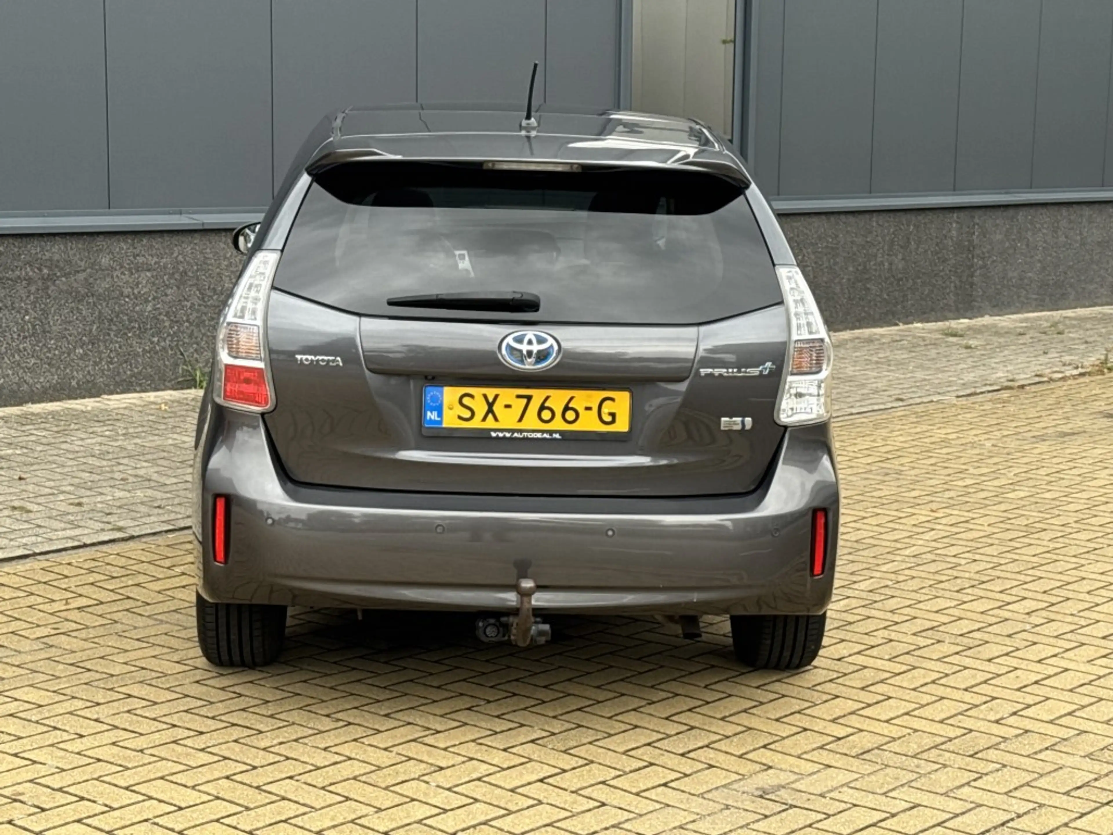 Toyota Prius+ Prius Wagon 1.8 Dynamic Bus. Panodak 7 persoons — photo 3