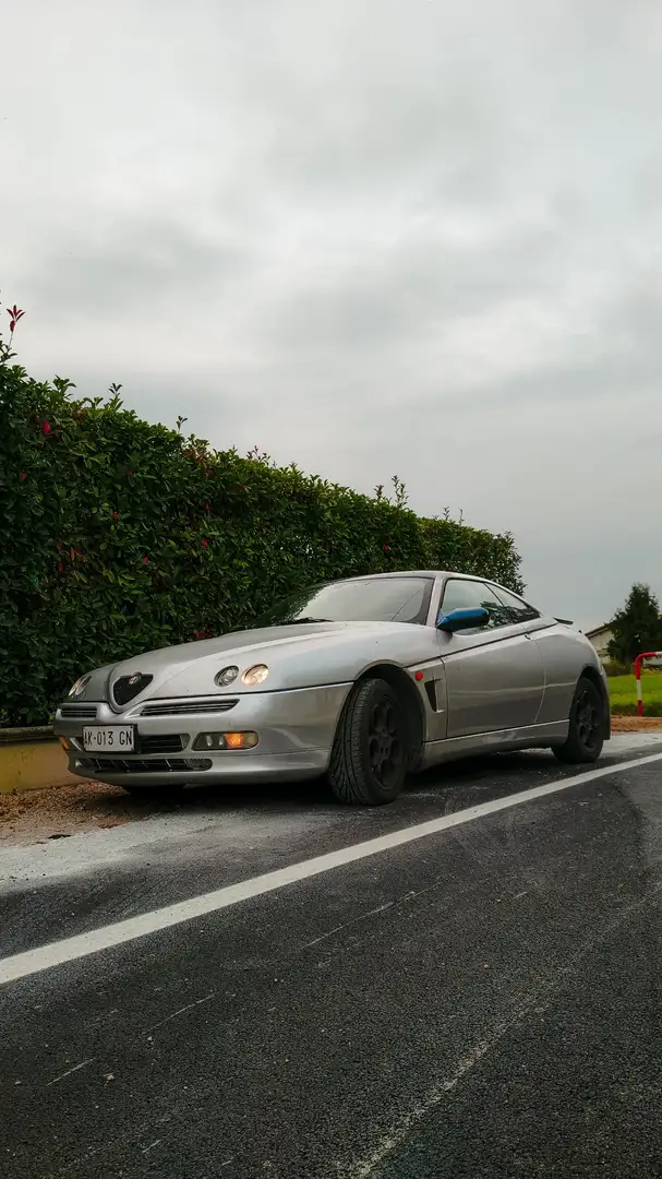 Alfa Romeo GTV 2.0 ts 16v - 1