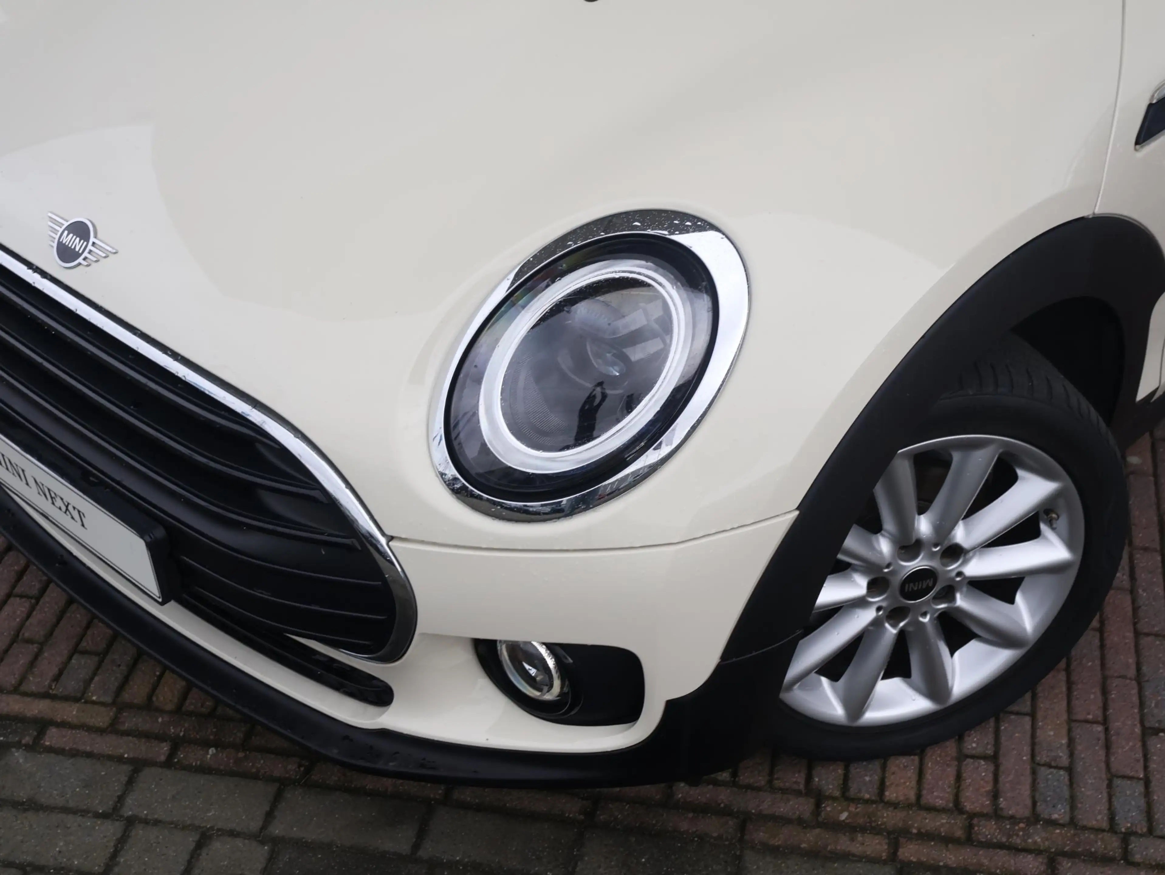 MINI One Clubman Mini 1.5 Business Edition Apple CarPlay / DAB/ Nav — photo 2