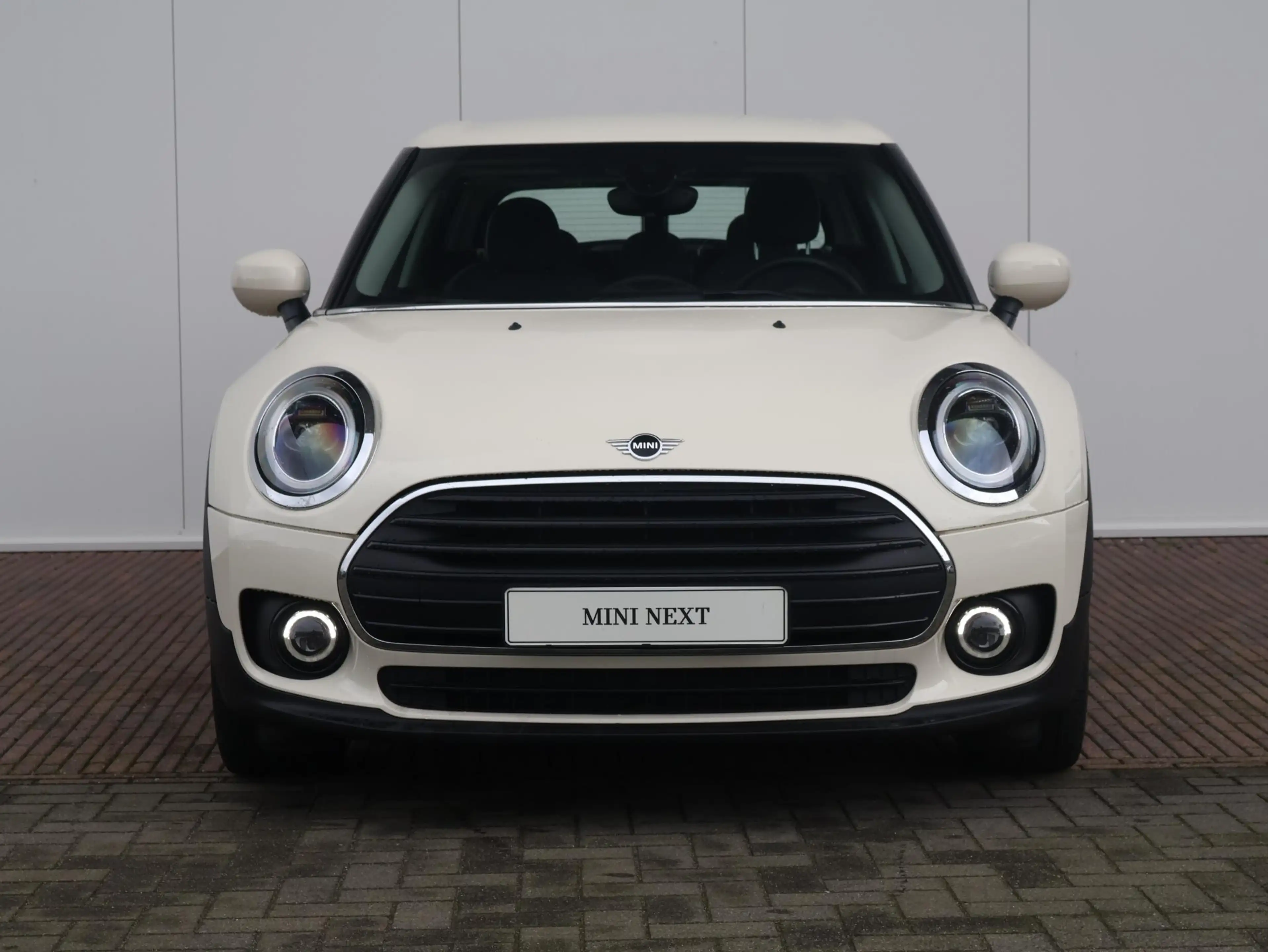 MINI One Clubman Mini 1.5 Business Edition Apple CarPlay / DAB/ Nav — photo 4
