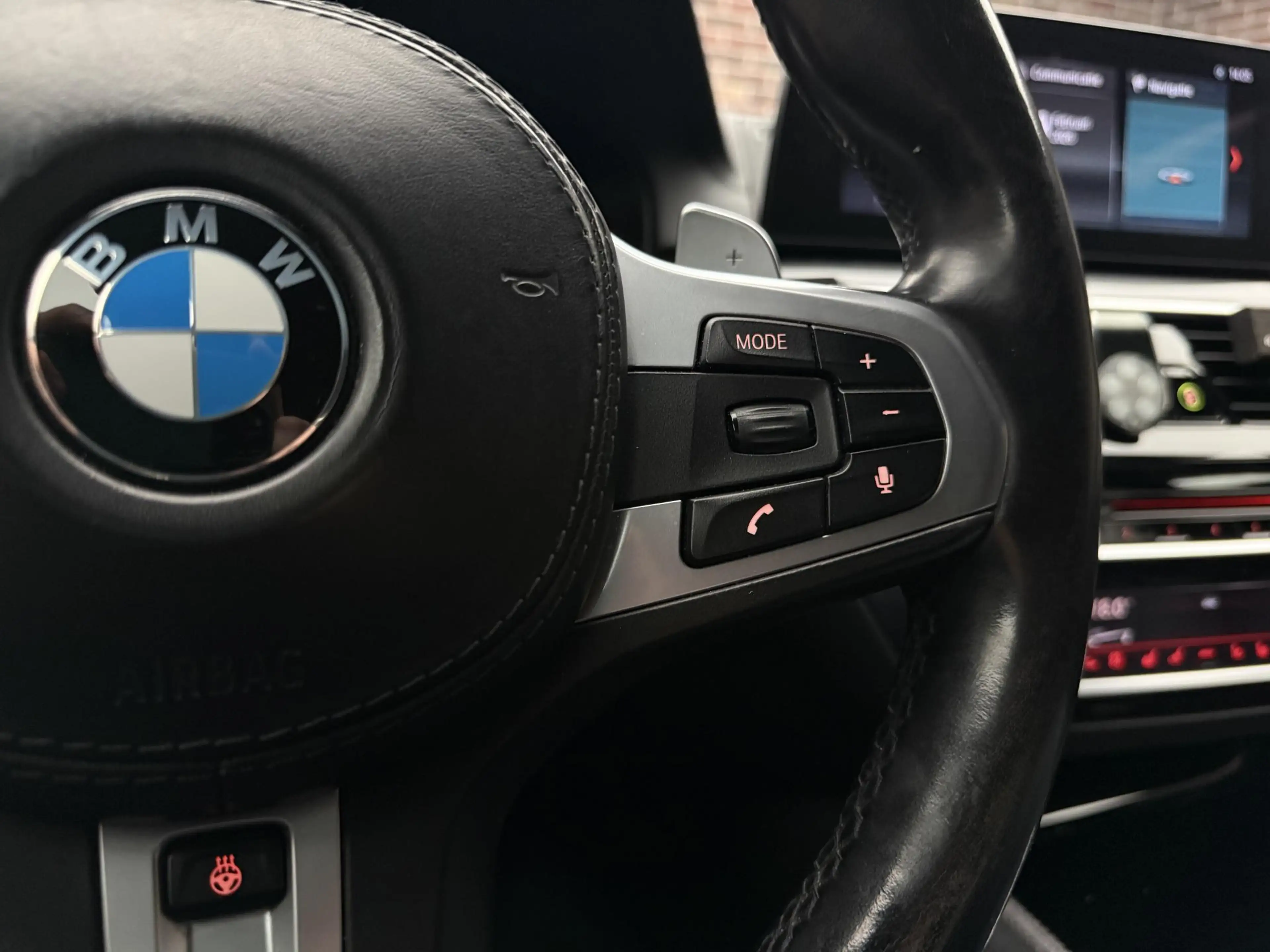 BMW M550 5-serie M550i xDrive High Executive Stoelverwarmin — photo 13