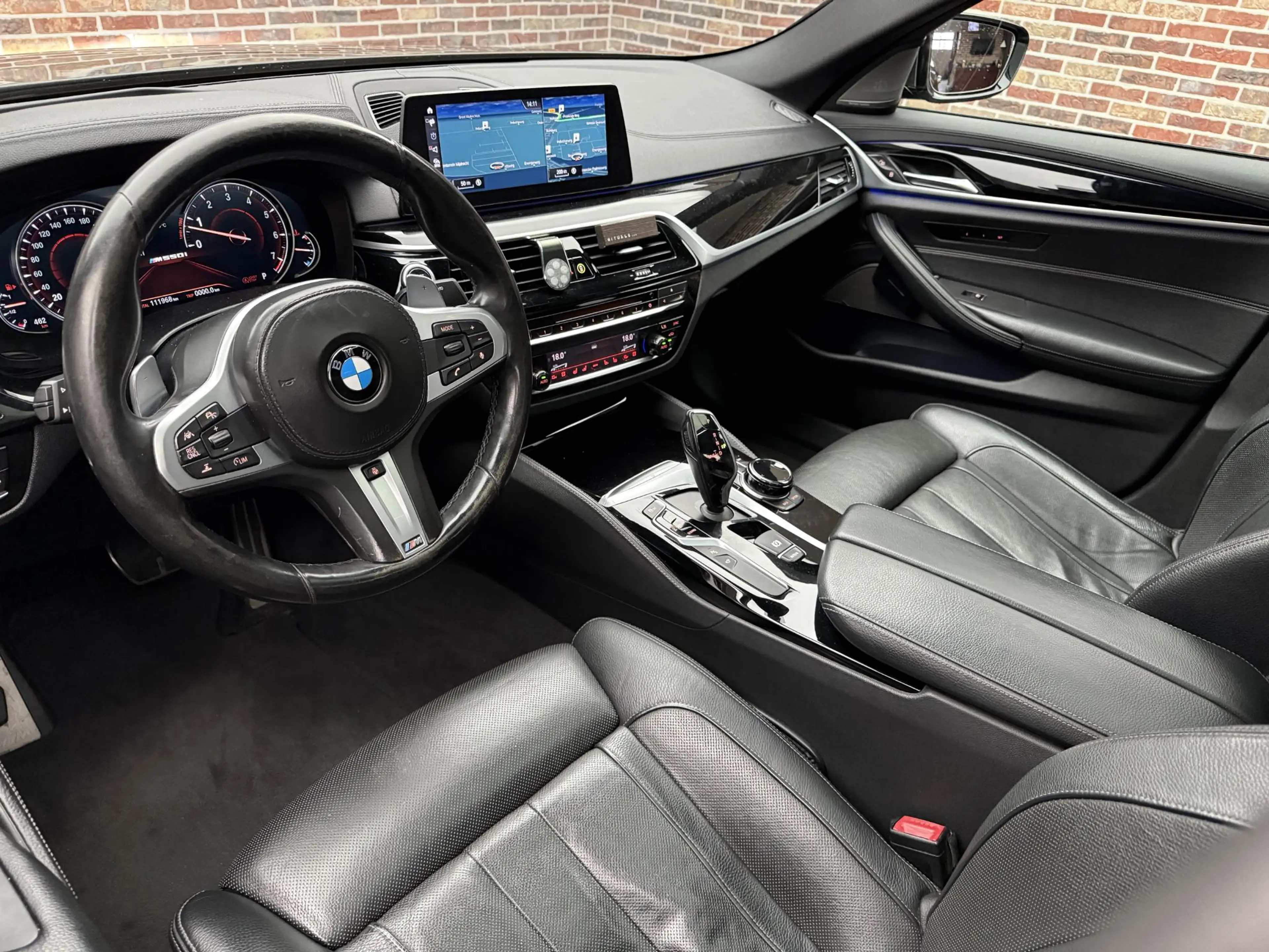 BMW M550 5-serie M550i xDrive High Executive Stoelverwarmin — photo 3