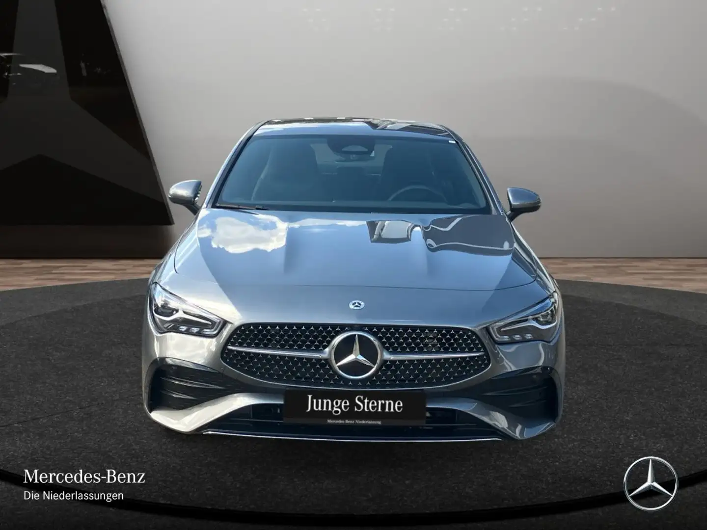 Mercedes-Benz CLA 200 AMG+LED+KAMERA+KEYLESS+7G Grau - 2