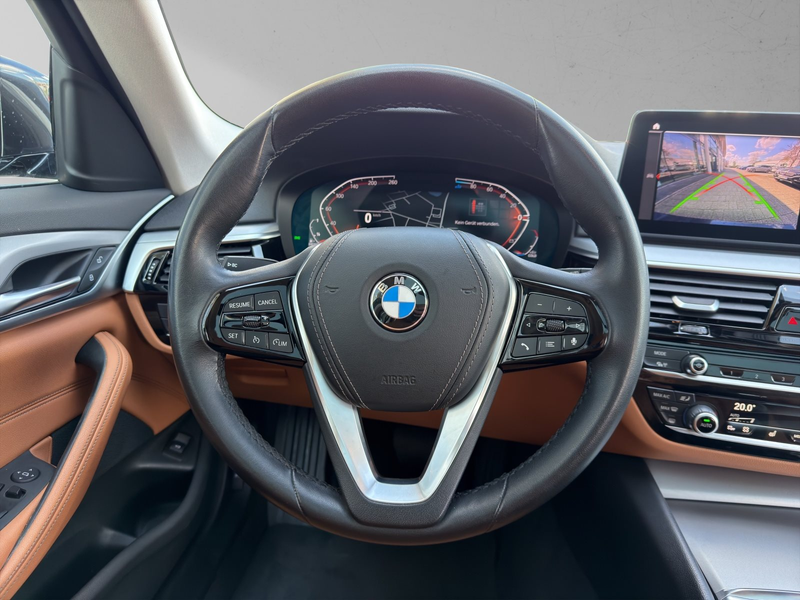 BMW 520 d xDrive Touring Aut. AHK RFK HUD Pano — photo 15
