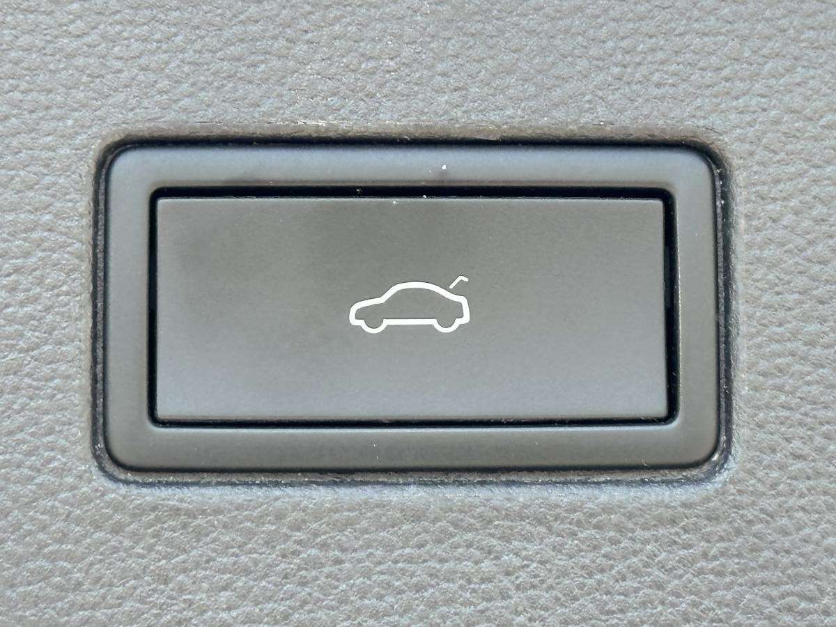 2024 Volkswagen Atlas Execline 4MOTION AWD - 1 OWNER/CLEAN CARFAX — снимка 5