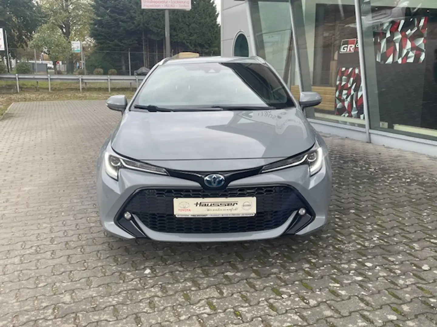Toyota Corolla TS 2.0 Hybrid Team D +TECHNIK-PAKET+ACC+ Gris - 2