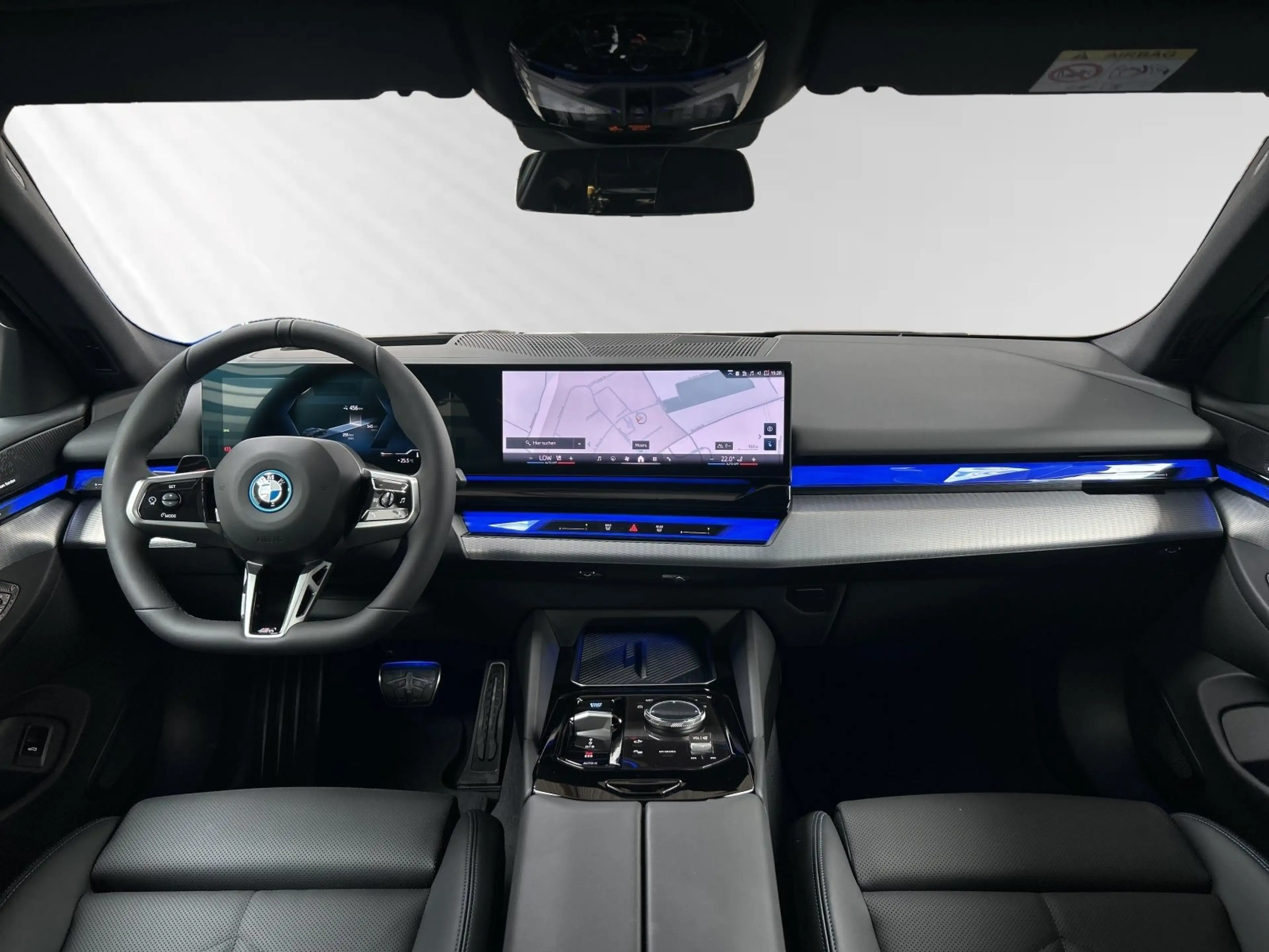 BMW i5 eDrive40 Touring M Sport Pro|AHK|Pano|DA-Prof. — photo 11