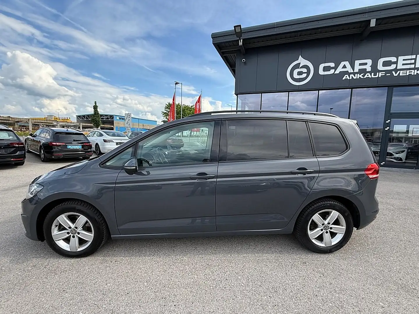 Volkswagen Touran Comfortline 2,0 BMT TDI DSG Grigio - 2