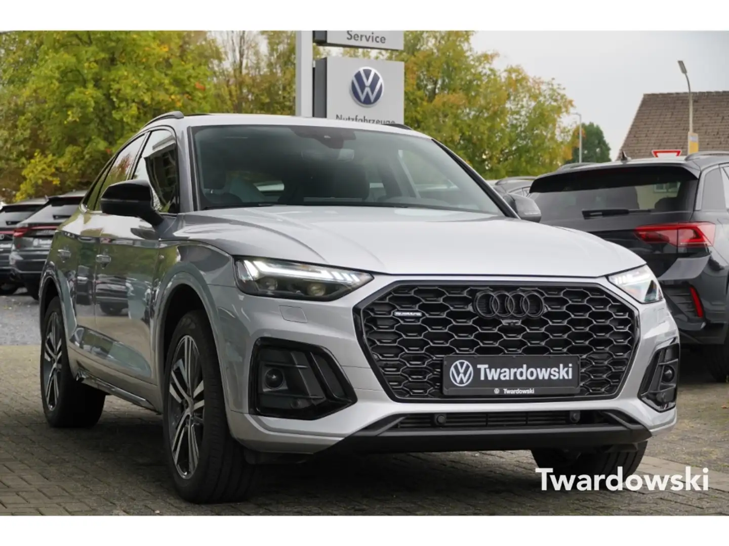 Audi Q5 Sportback 45 TFSI S line Pano AHK 360° 20'' Silber - 1