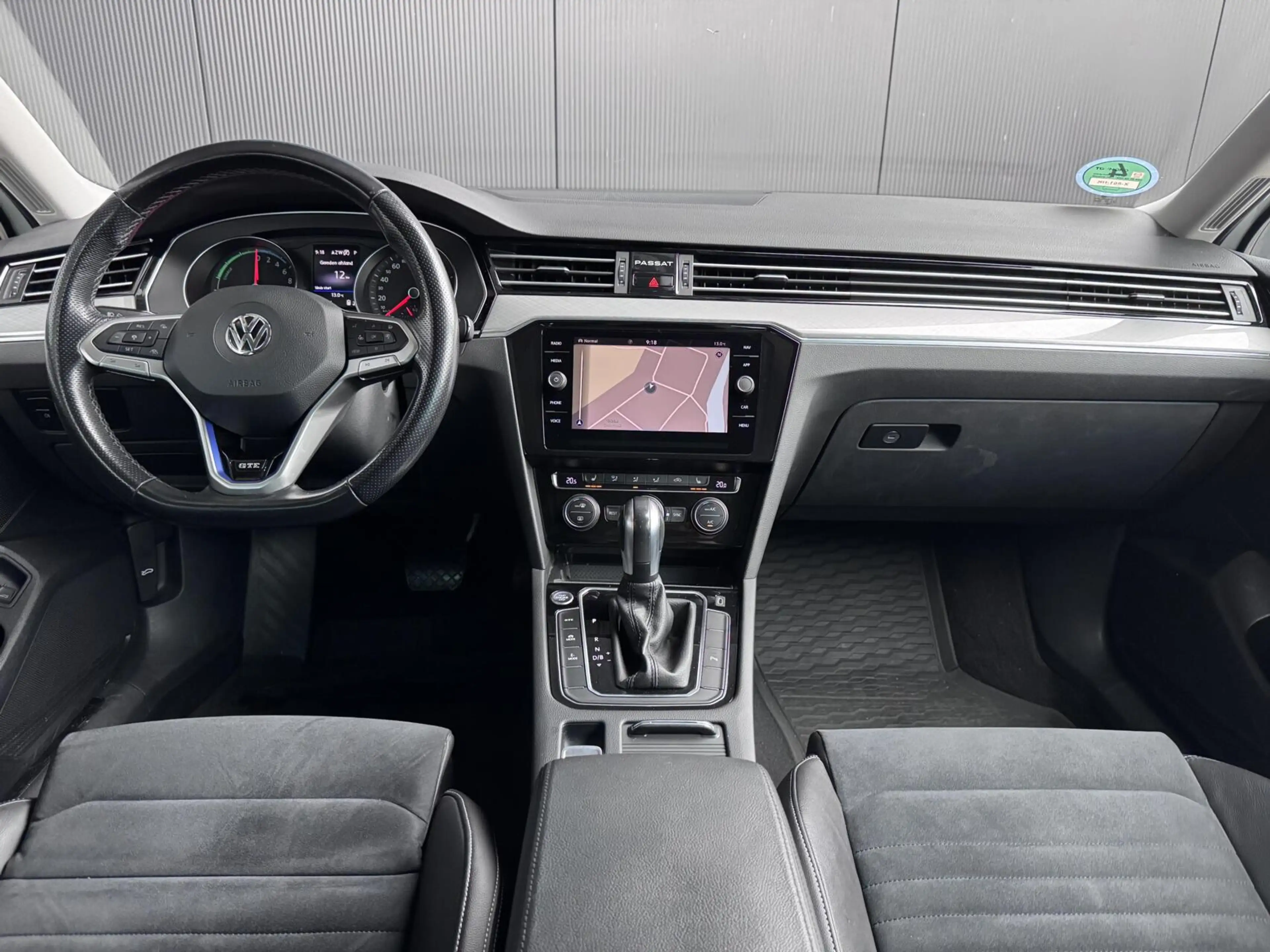 Volkswagen Passat Variant 1.4 TSI GTE Highline IQ LIGHT|HAAK — photo 2