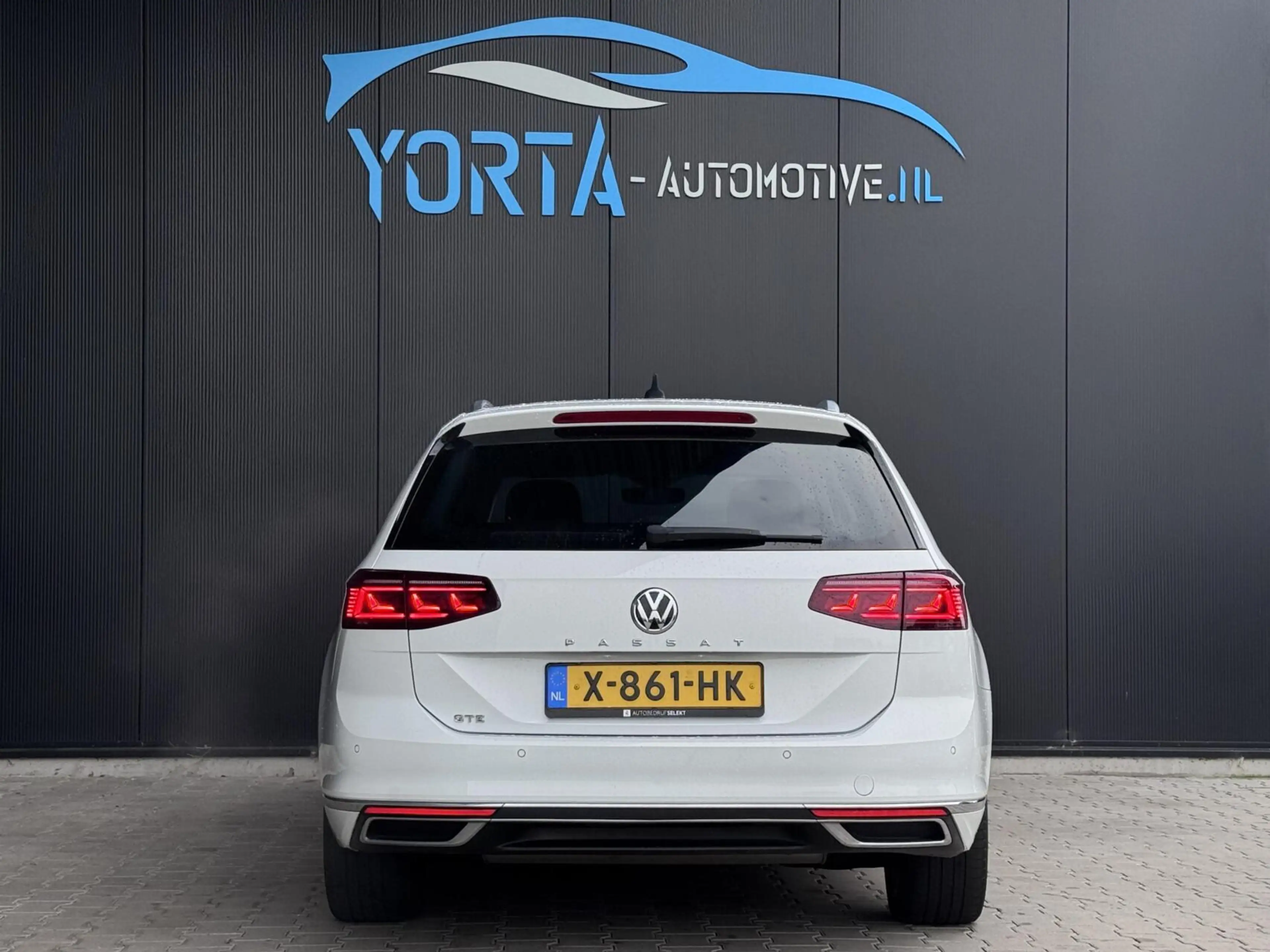 Volkswagen Passat Variant 1.4 TSI GTE Highline IQ LIGHT|HAAK — photo 8