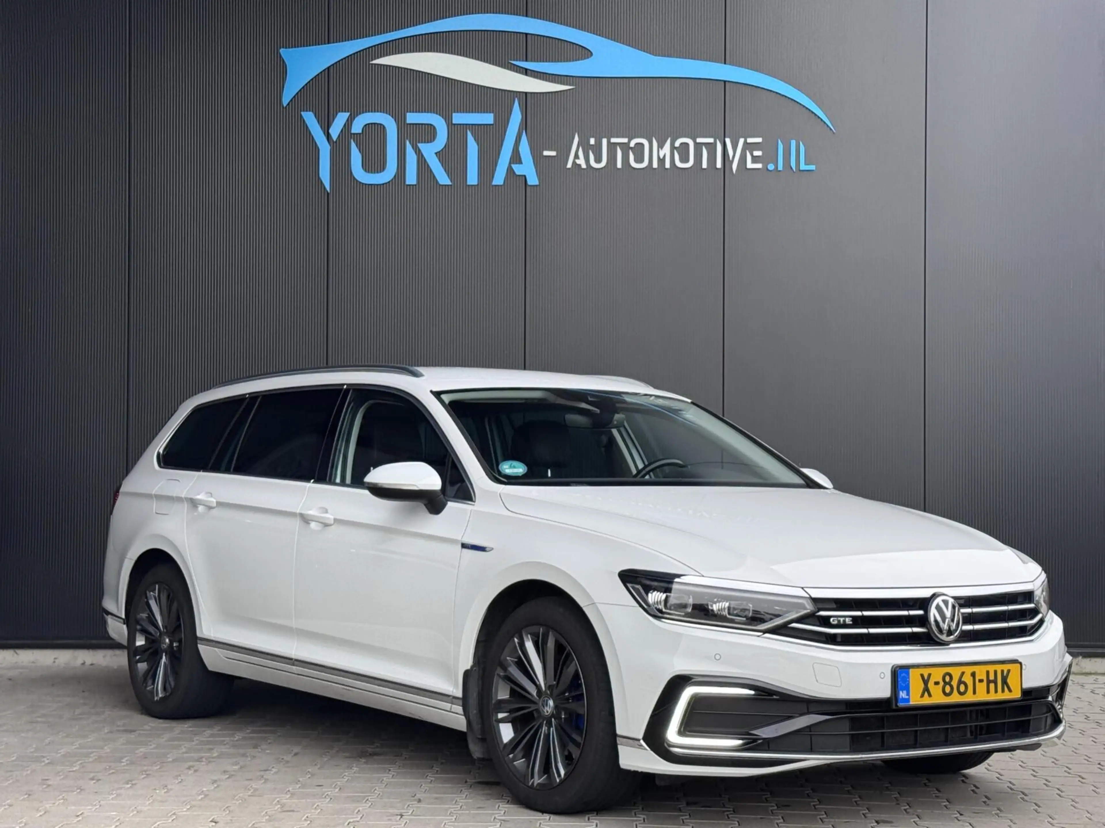 Volkswagen Passat Variant 1.4 TSI GTE Highline IQ LIGHT|HAAK — photo 7