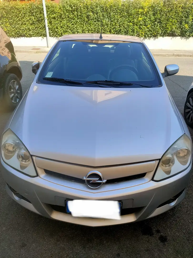 Opel Tigra Tigra Twintop Twintop 1.4 Sport Ezüst - 1