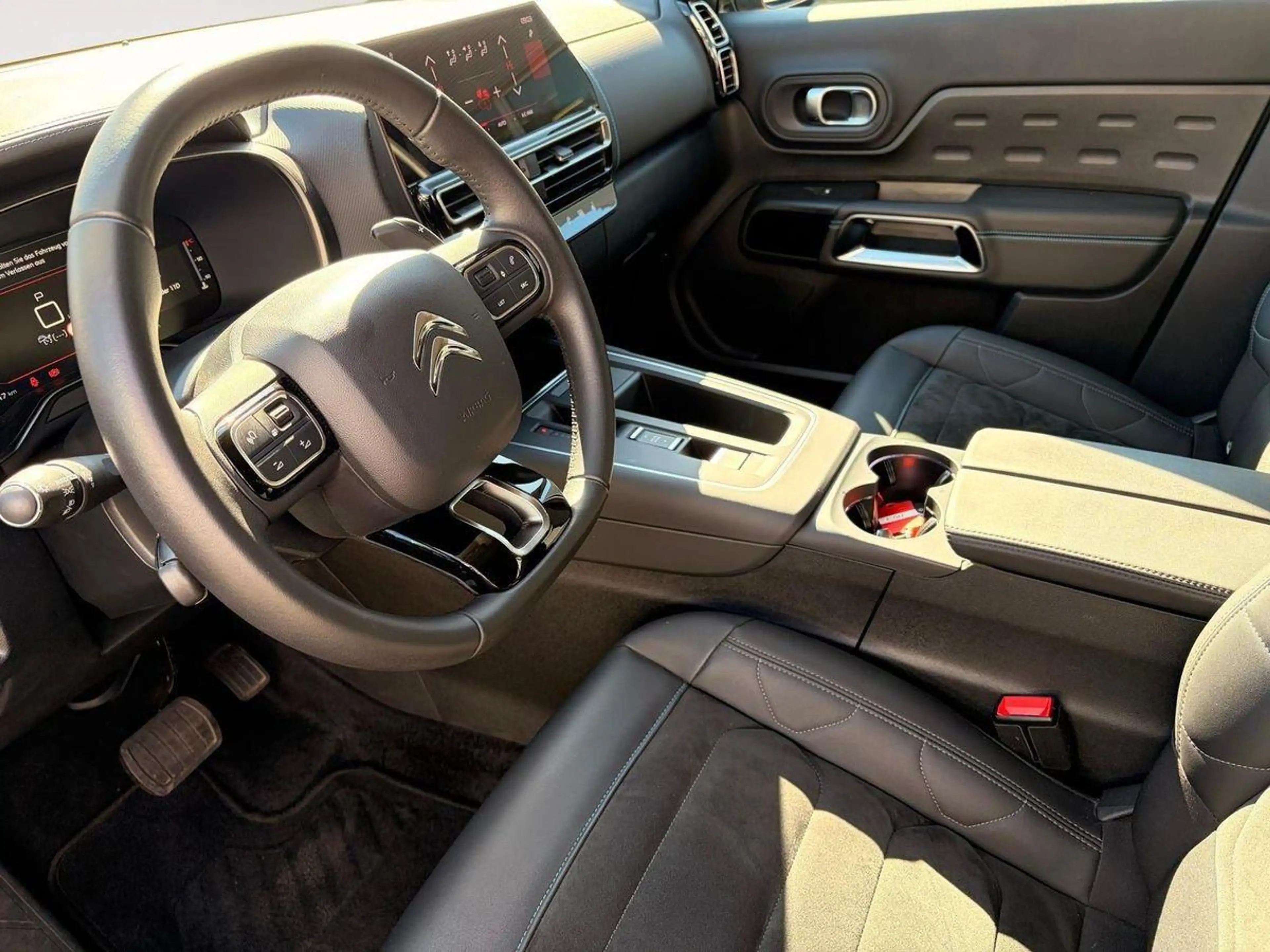 Citroen C5 Aircross Max 1.5 Blue-HDI *LEDER*NAVI*KAMERA* — photo 6