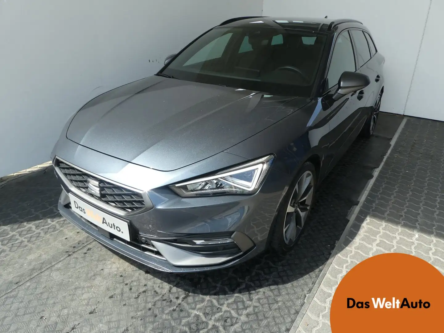 SEAT Leon FR 1.5 eTSI ACT DSG Gris - 1
