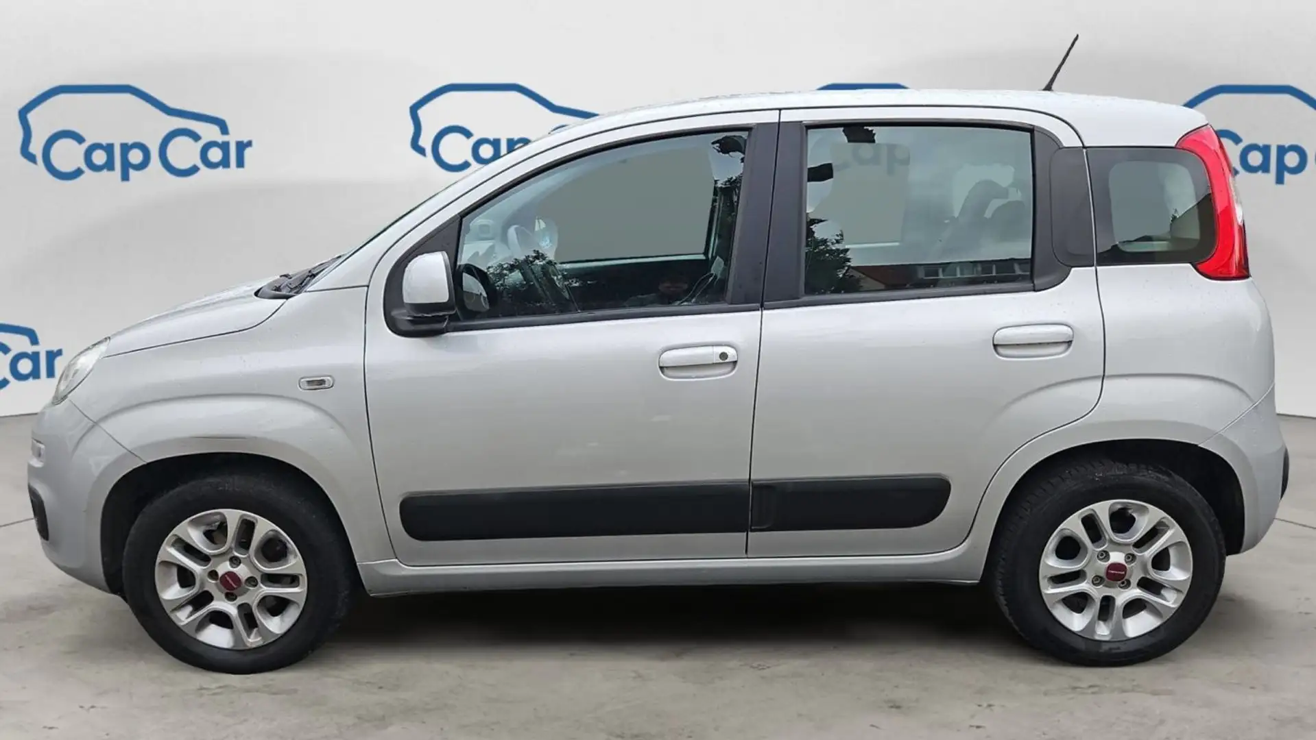 Fiat Panda III 1.2 69 Lounge - Première main Entretien constructeur - 2