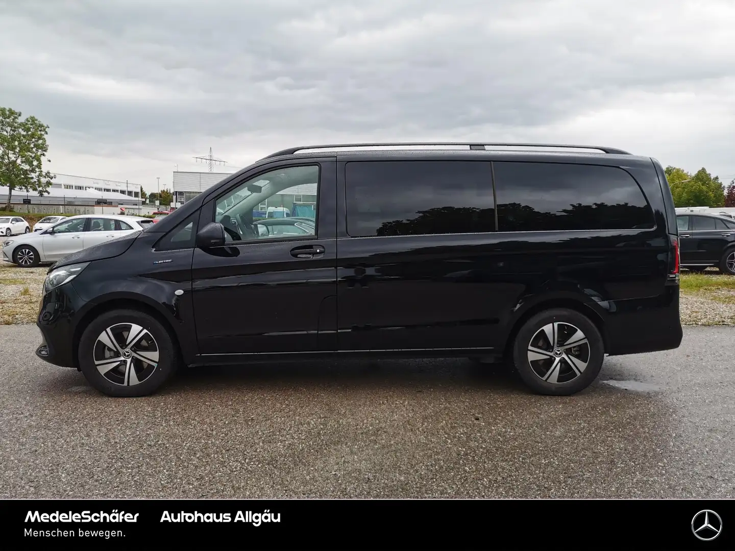 Mercedes-Benz Vito eVito 129 L TOURER PRO DISTRONIC SHZ KAMERA360 Schwarz - 2