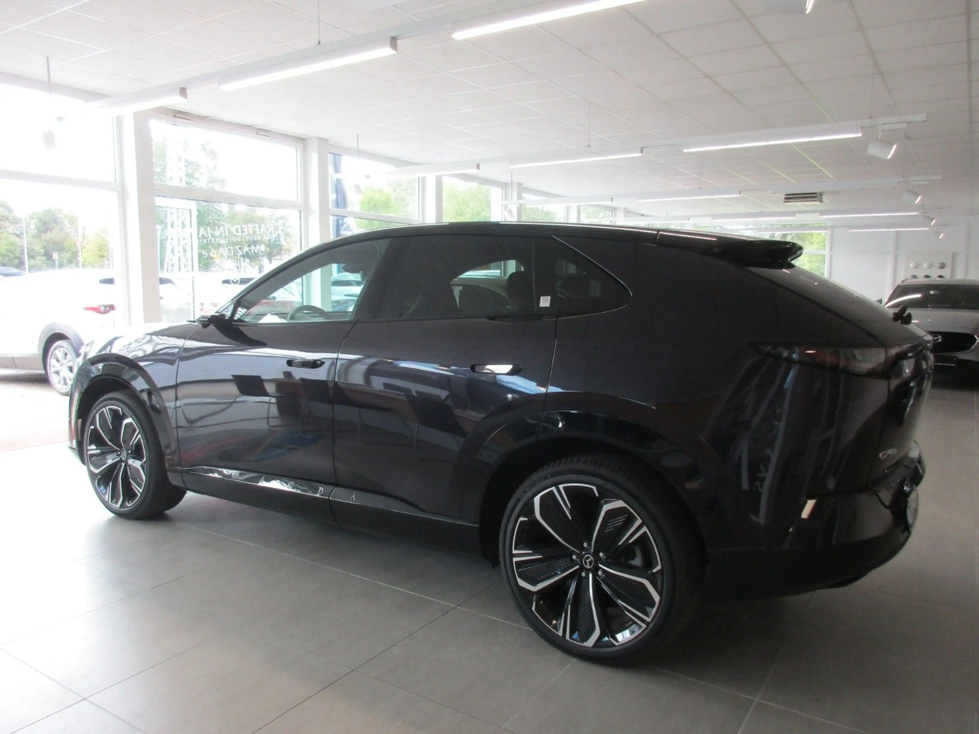 Mazda CX-6e EV Elektro Heckantrieb Takumi Plus — photo 4