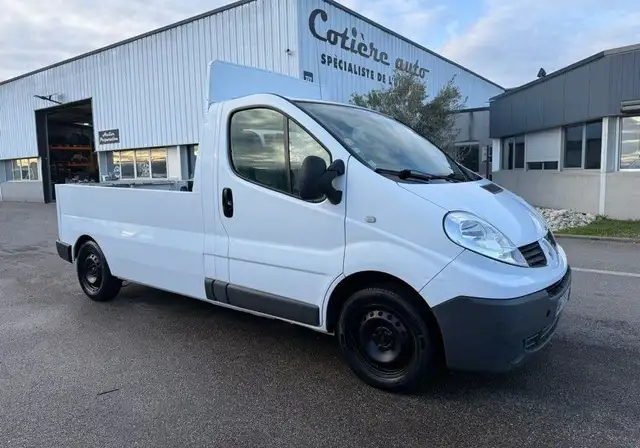 Renault Trafic 7990ht 2.0 dci pick up