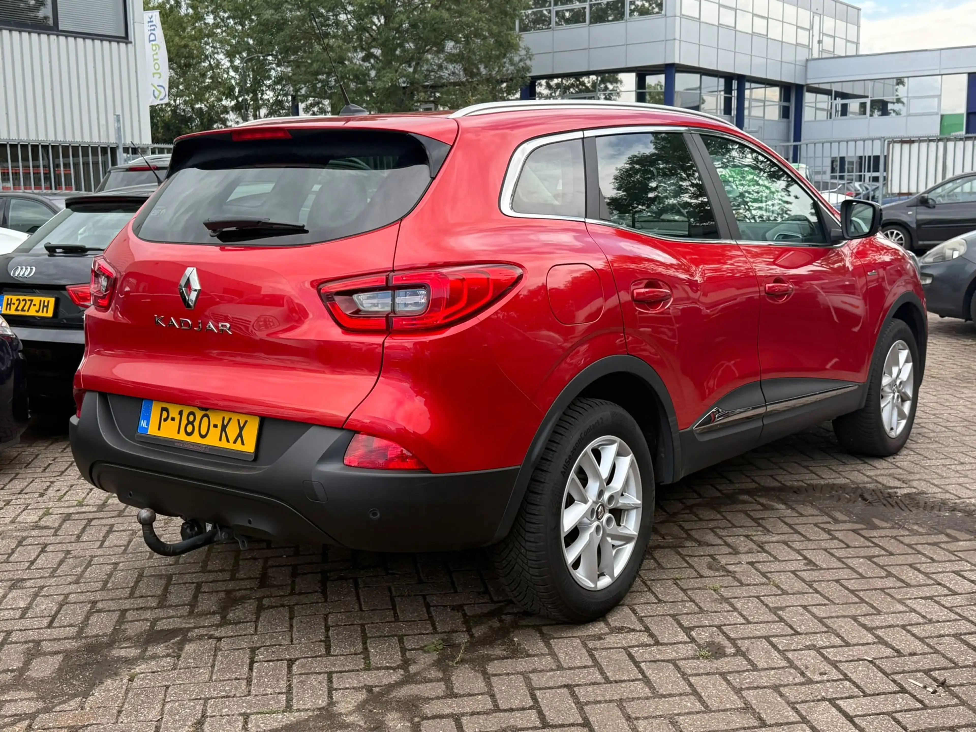 Renault Kadjar 1.2 TCe Limited — photo 3