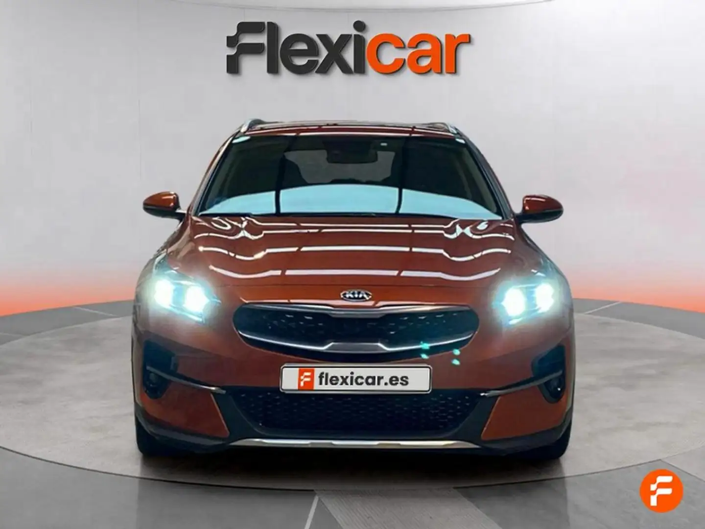 Kia XCeed 1.6 GDi PHEV 104kW (141CV) eMotion Marrón - 2