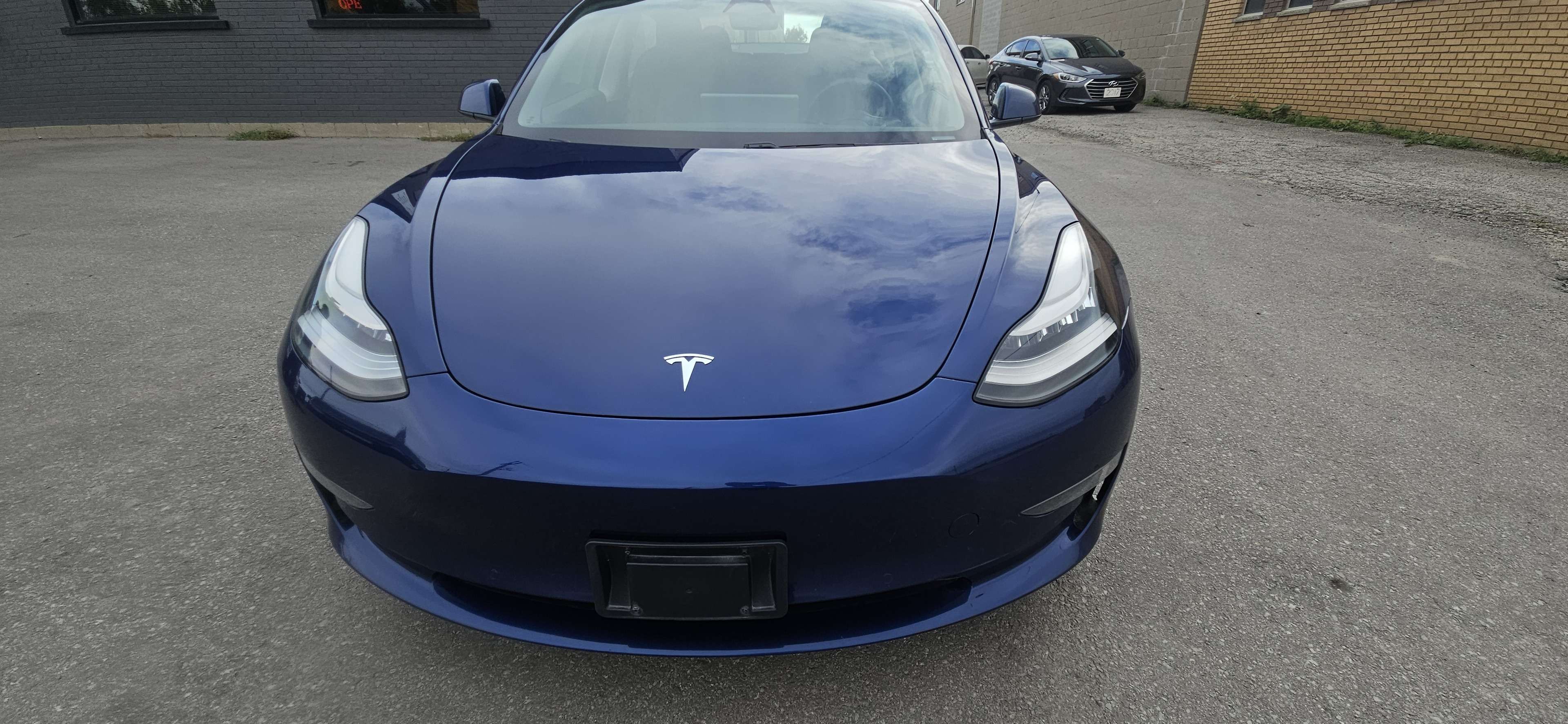 2021 Tesla Model 3 Standard Range Plus RWD alt 2